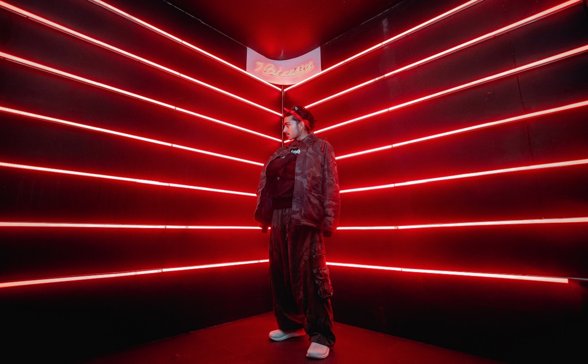 र्‍यापर साकार